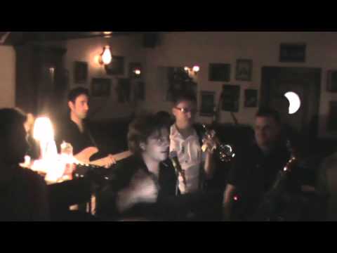 What the funk?! Band - Piatra Neamt - Runaway Baby(Bruno Mars) Cover