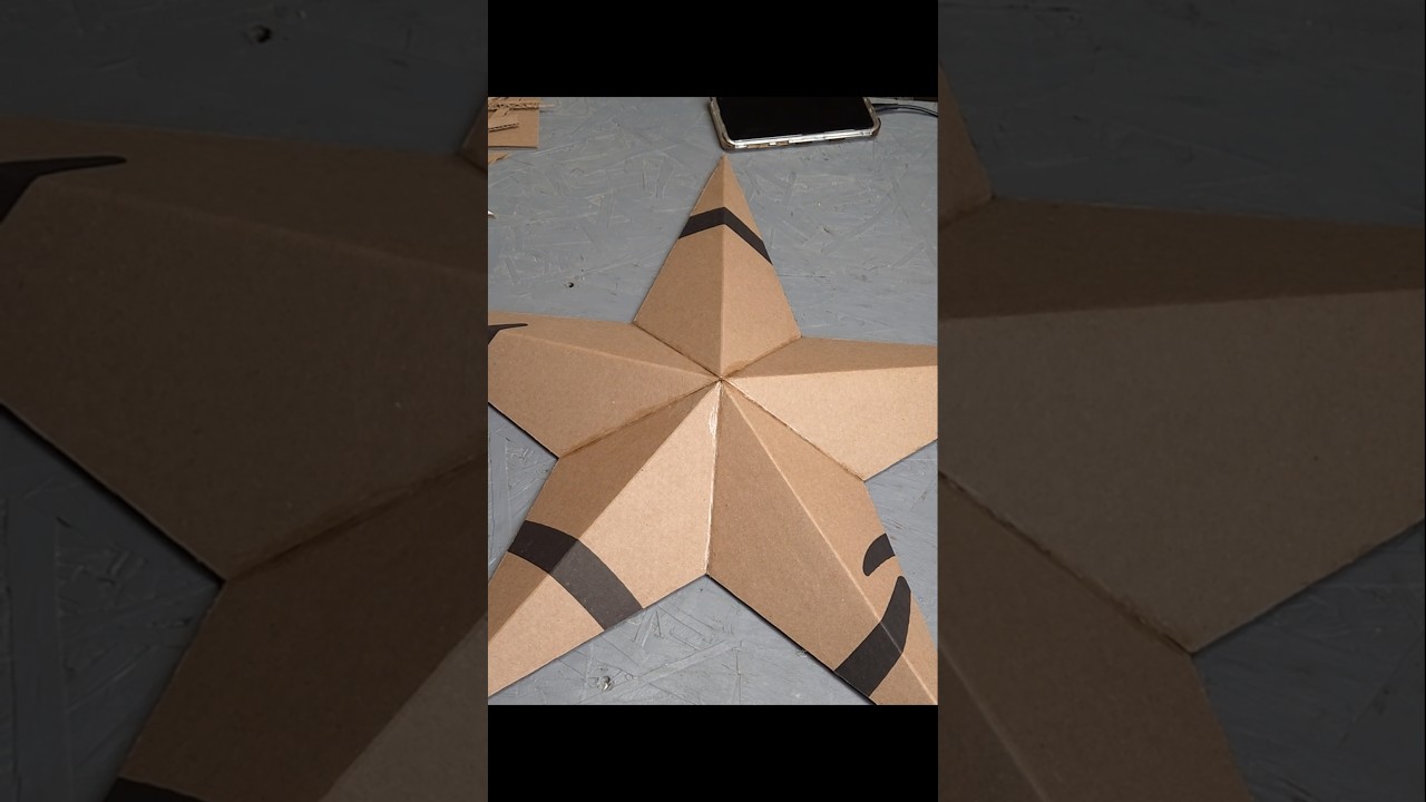 Easy 3D Stars out of Cardboard!