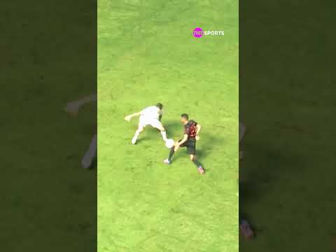 QUE ELÁSTICO ABSURDO! 🤯 O LEOZINHO TÁ TRAZENDO O FUTSAL PRO BRASILEIRÃO! #shorts