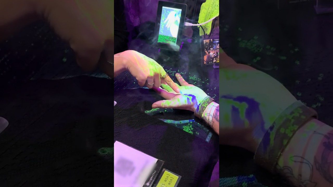 Promotional video thumbnail 1 for High Tech Palm Reader