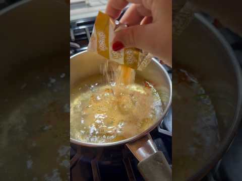 Late-night Mama noodles craving, what’s your preferred way? #shorts #foodie #yummy