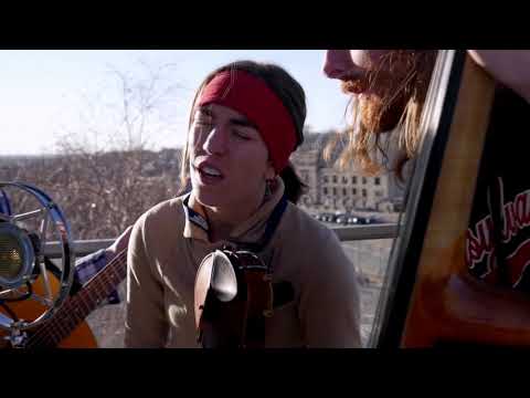The Stray Birds - Light as a Fire (ETL Folk Alliance Session)