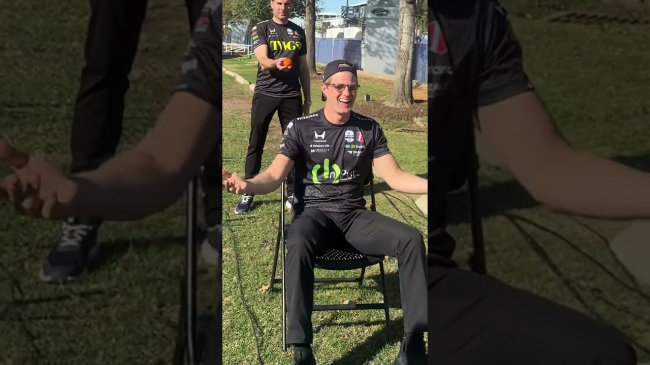 Click to watch the video “Blind Catch Challenge 👏”