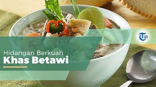 Soto Betawi, Soto dengan Kuah Santan dan Isian Daging Sapi serta Jeroan