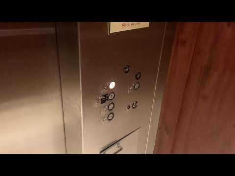Dover Hydraulic Front Elevator @ The Doubletree-Bedford MA