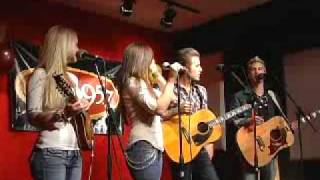 Gloriana at Rest Stop in San Diego 1