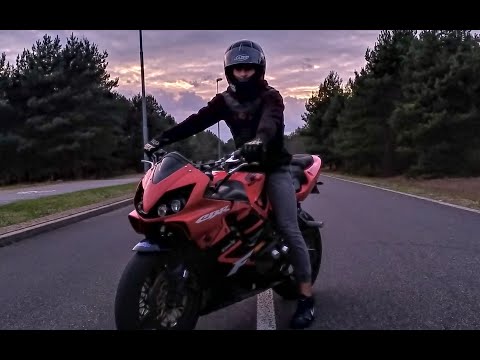 Domin Stunt | Autumn 21/22 | F4i stunt riding