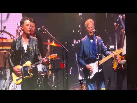 Stephen Stills, Eric Clapton, Jakob Dylan & the Wallflowers – Questions (Crossroads 2023)