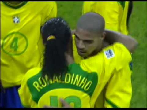 GOLAZO DE ADRIANO