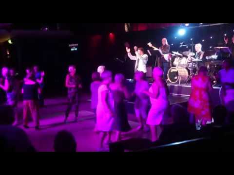 Michael Buble tribute act Crazy Little Thing- 0800 6 44 45 47