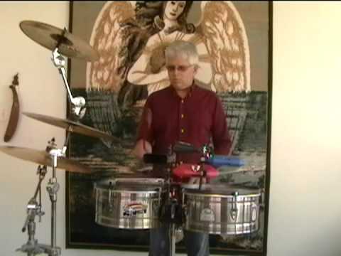 ROBERTO Y SU NUEVO MONTUNO (Llame A Chango)