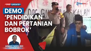 Massa GMNI & PMII Unjuk Rasa di Pemkab Bangkalan, Pasang Spanduk Pendidikan dan Pertanian Bobrok