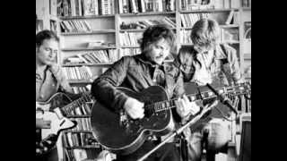 Wilco "Ashes of American Flags" (2002)