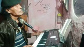 Download lagu KOPLO EDAN. :   KUWALAT.  cipt / vocal. :  IKRIM MADORE.  (  DILARANG. TERTAWA. ) mp3