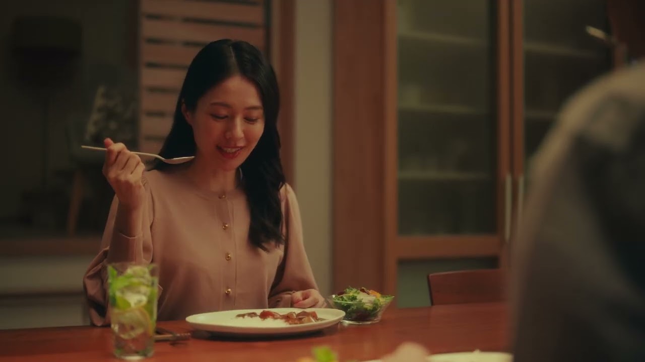 エスビー食品「ゴールデンカレーマンション　ザ・スパイス」篇　30秒 ザ・スパイス