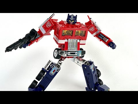 I NEVER would have STOPPED Collecting if we had this in the 80s !!! Missing Link G1 Optimus Prime
