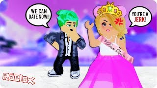 He Only Loved Her After She Became Prom Queen... (Roblox Story)