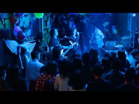 The Tourists - Smells Like Teen Spirit (Nirvana Cover) Live 2015.02.28