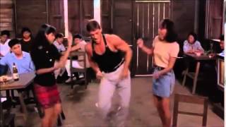 Van Damme bailando Sopa de Caracol  Banda   Blanca