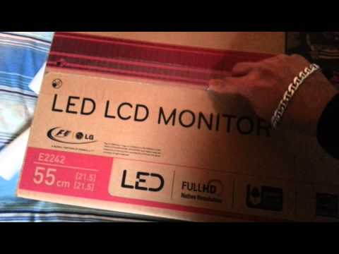 My new LG Flatron E2242 Unboxing | Setup Part 1
