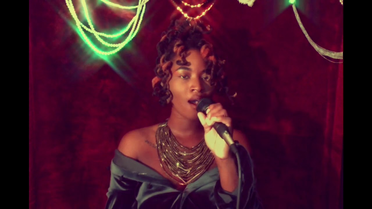 Promotional video thumbnail 2 for Jazz Songbird
