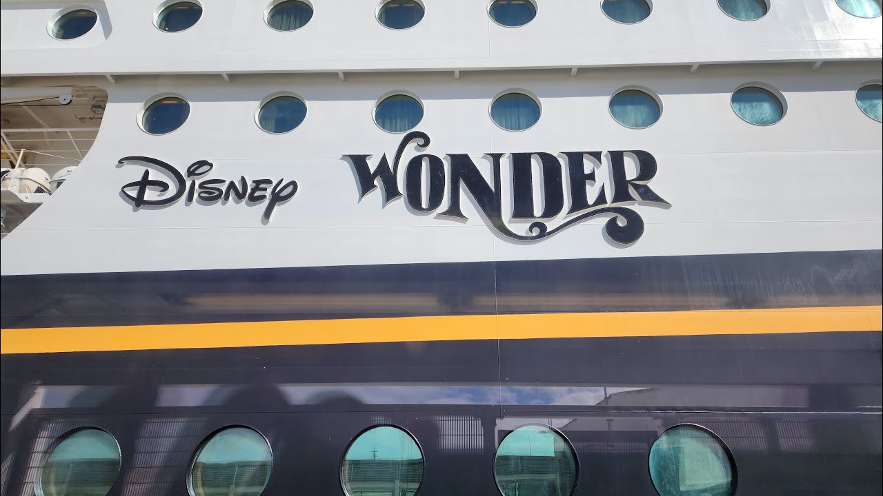 Disney Wonder - Cabin 6108 - Video 2