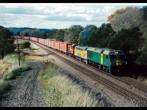 Australian diesel locomotives EL58, B80 & 4701 - Enfield to Exeter - May 2001