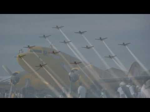 Oshkosh DC-3 75th Anniversary