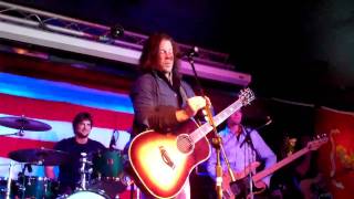 Intro to Lets Take a Drive - Christian Kane   03-26-11   Dukes in Portland, OR   06 of 22