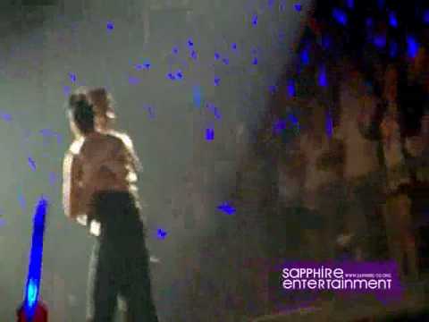 [FANCAM] 091128 Thailand Super Show 2 - Dancing Out