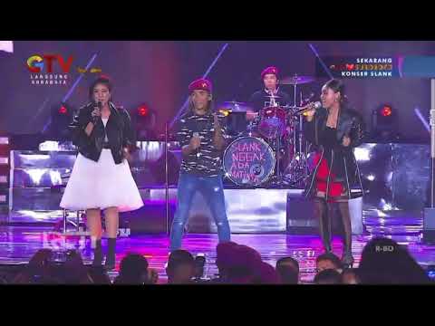 Kupu Biru - Novia, Kaka Slank, Eri Susan di Konser Slank GTV Surabaya