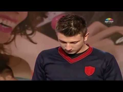 Denial Ahmetovic-Za vencanim stolom