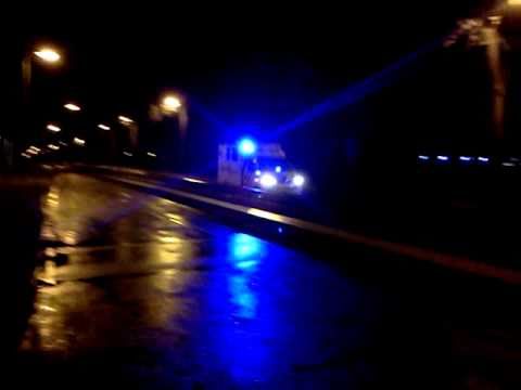 15-09-2010 A1 Oem van Wijngaarden Benthuizen Ambulance 15-143