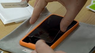 iPhone 11 PRO Max Panzerglas + POSITIONIERFILFE von Omoton // Anbringen & erster Test // DEUTSCH