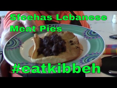 Lebanese Meat Pies (Sfeehas ) #eatkibbeh #lebanesecuisine
