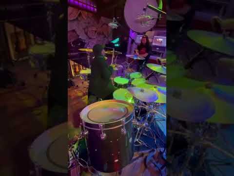 Tony Royster Jr on drums😖🤦🏾‍♂️🥁🔥🔥