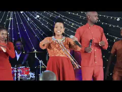 POWERFULL LIVE WORSHIP SESSION-MUM CHEROP MUSIC-HALLELUJAH