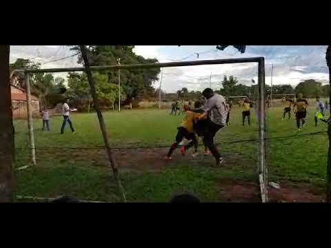 Se armo las piña con el arquero jaja