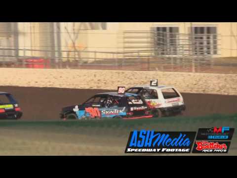 Junior Sedans: Race Highlights Feb 2017 - Rockhampton Speedway
