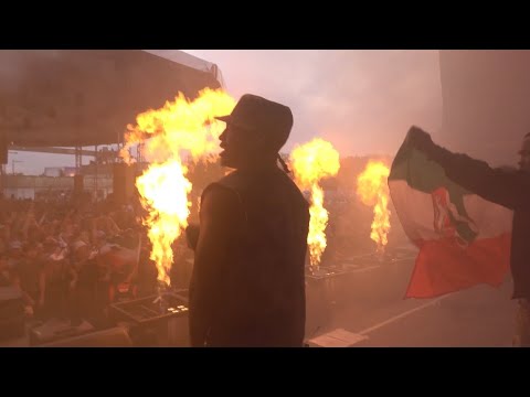 DON'T TRY THIS AT HOME