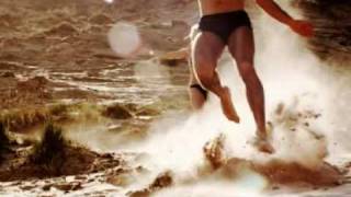 Download lagu Global Deejays Feat. Rozalla 'Everybody´s Free (2009 Rework)'  Video mp3