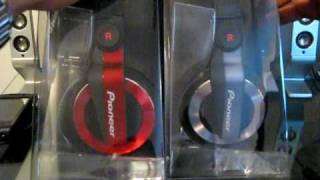 Video thumbnail for Pioneer HDJ-500 headphones Unboxing & First Impressions (DJbooth.net) by DJBooth Pro Audio