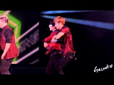 130914 SUPER SHOW 5 in Guangzhou - Sexy, Free & Single (KYUHYUN)