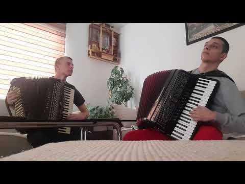 Kolo starog svirača i Moravka kolo   (Darko Mrdić i Miloš Budić)