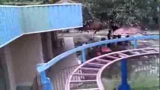 preview picture of video 'Self Swing Glider / Spinning Coaster - Jindouwan Resort, China'