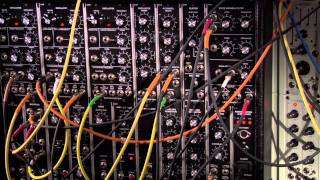 I Dream of Wires: The Modular Synthesizer Document