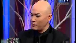 Download lagu Hitam Putih 8 Mei 2013 Part 2 mp3