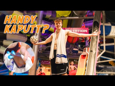 I destroyed my iPhone in the water slide? 😱💦