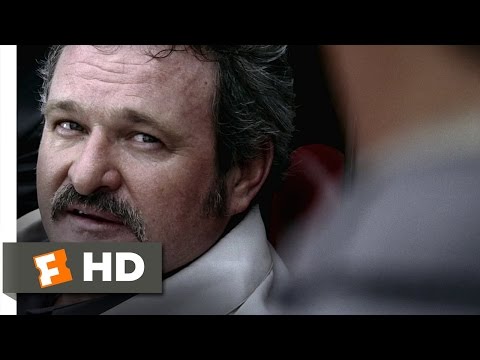 勝利之光 (Friday Night Lights (7/10) Movie CLIP - Creepy Boosters (2004) HD)