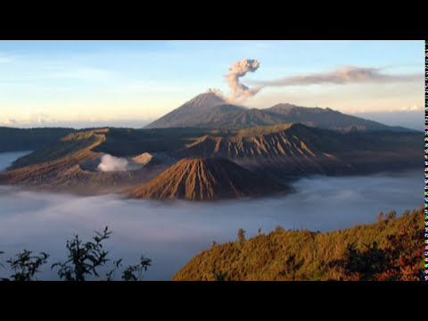 Sundari Sukoco -  Mahameru